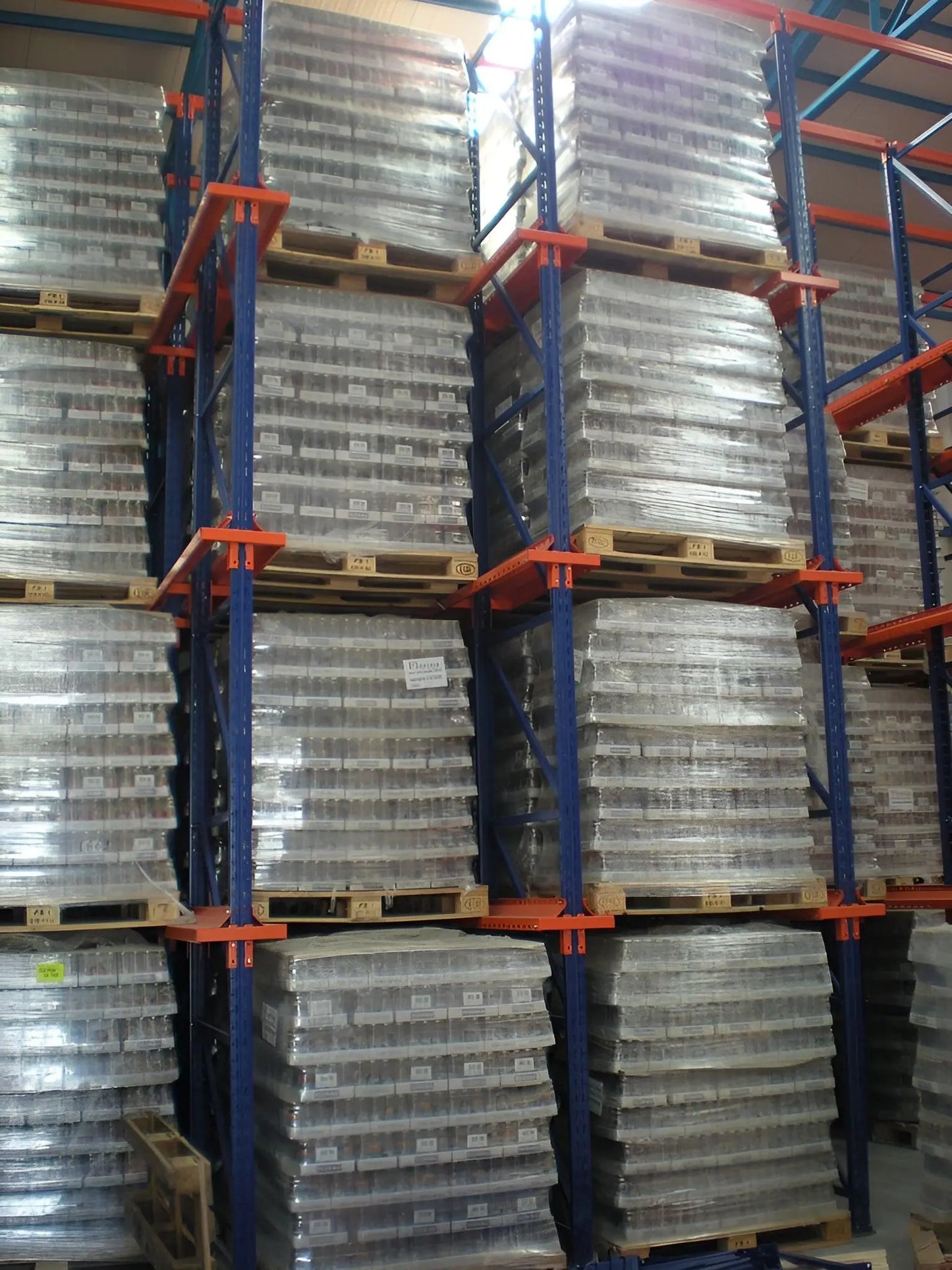 Drive-In Ağır Yük Raf Sistemi Raffar