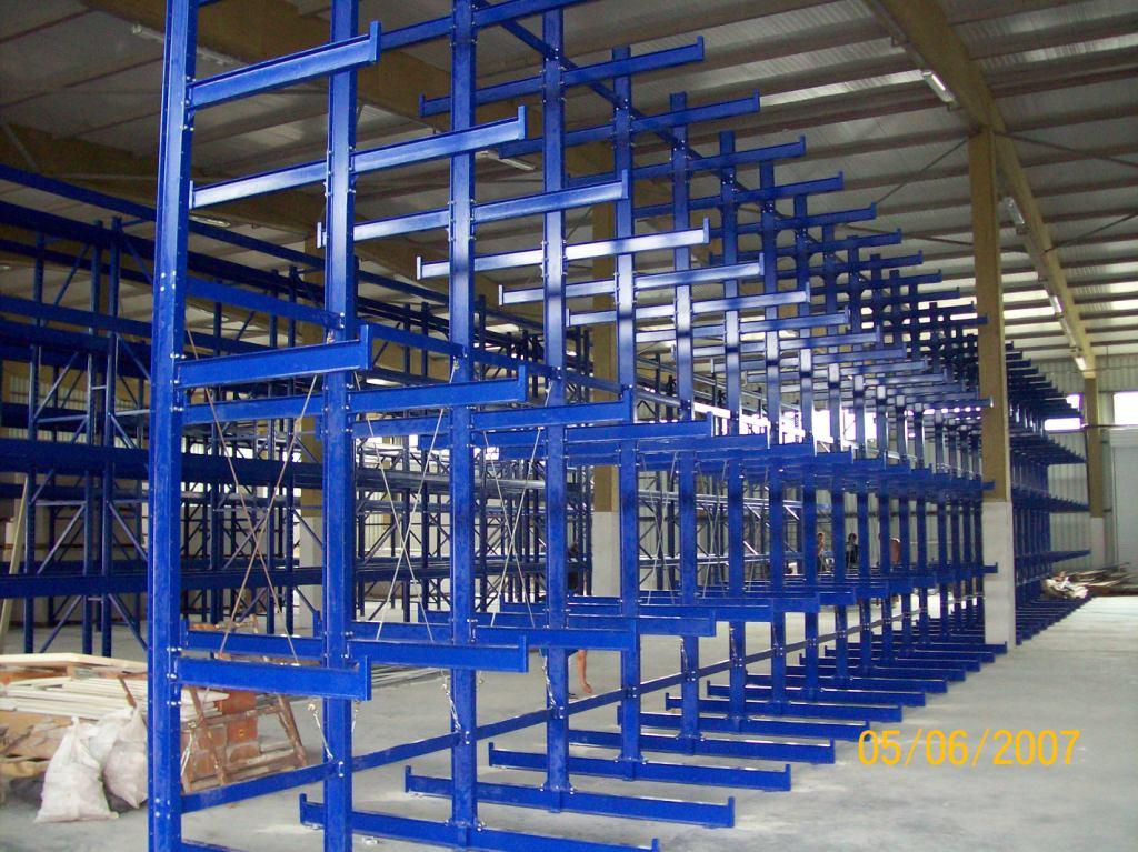 Konsol Kollu Raf Sistemi (Cantilever Raf Sistemi)