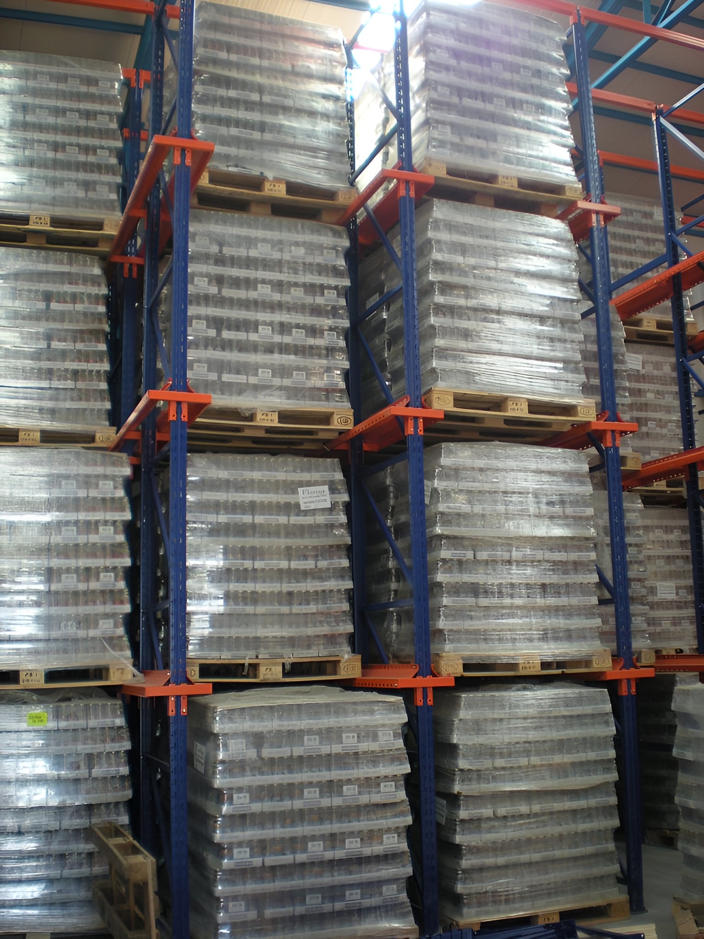 Drive-In Ağır Yük Raf Sistemi